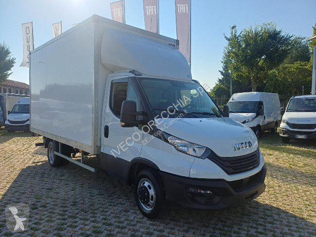 شاحنة Iveco DAILY 35C16 3.0 - 4100