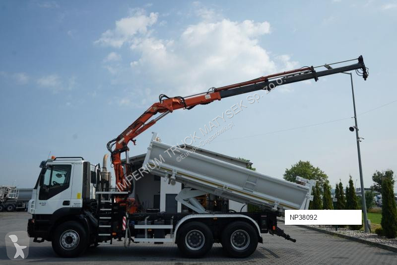 شاحنة Iveco TRAKKER 410 / 6X4 / 2 STR. WYWROTKA...