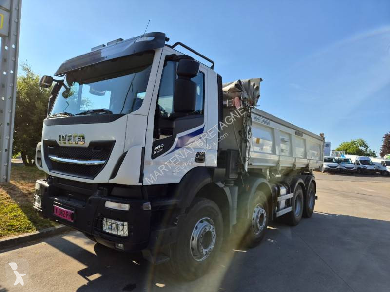 شاحنة Iveco