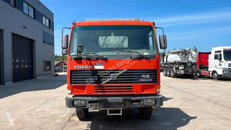 Грузовик Volvo 380 (6X6 / EJES GRANDES / LAMES...