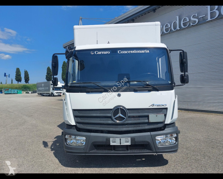 شاحنة Mercedes III WL 821
