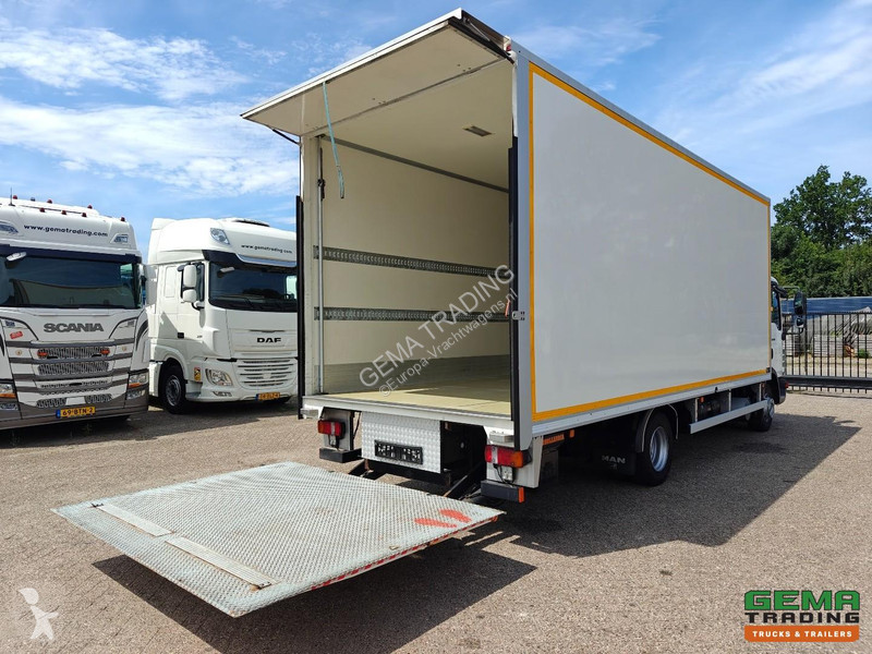 شاحنة MAN 10.180 4x2 DayCab Euro5 - Enclosed...