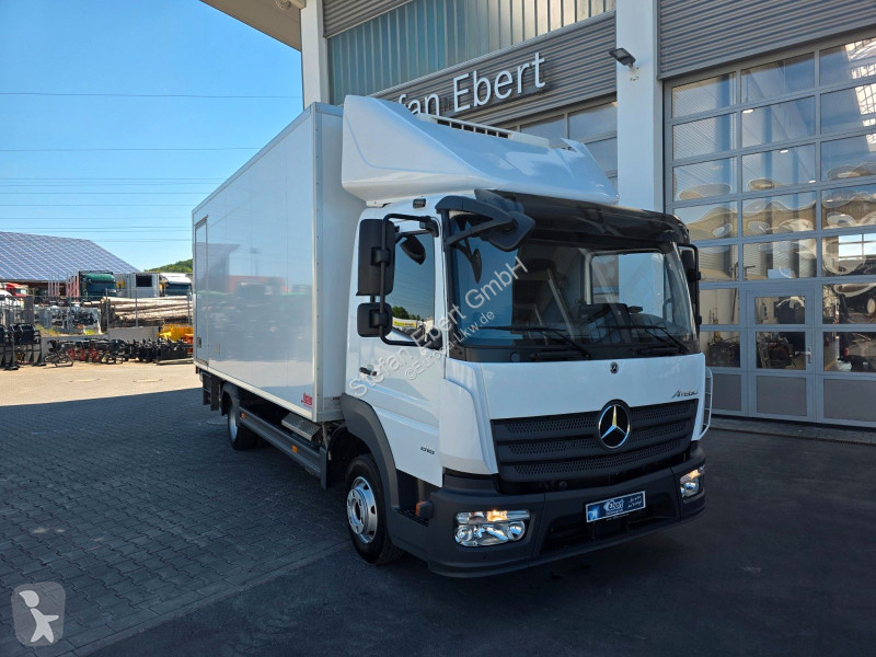 شاحنة Mercedes 818 L ThermoKing V-600 Max LBW...