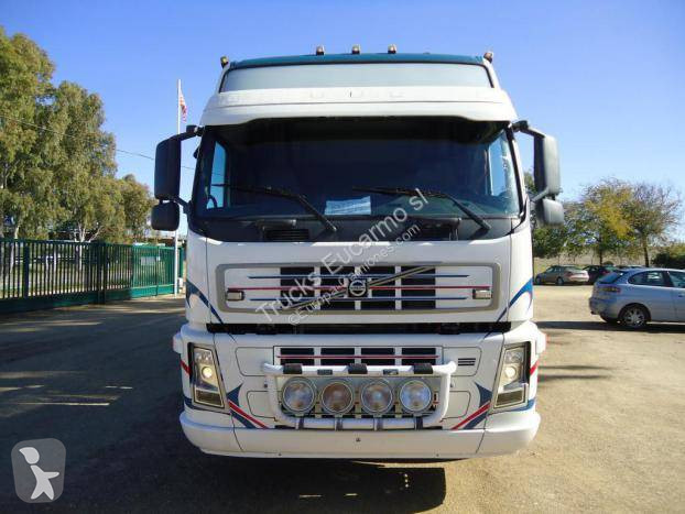 شاحنة Volvo
