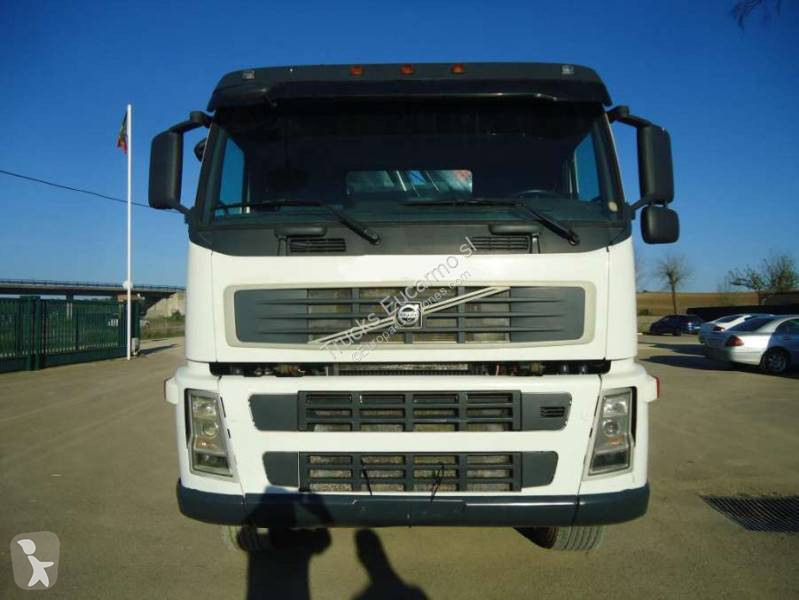 شاحنة Volvo