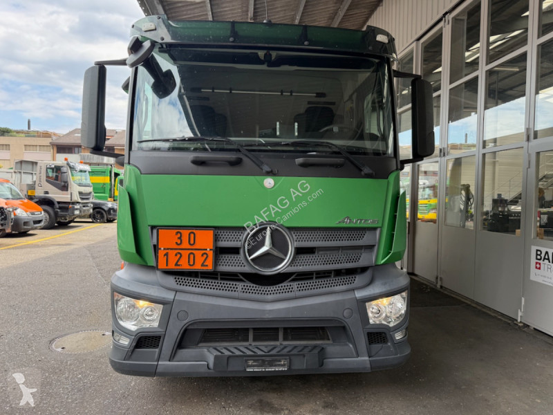 Camion Mercedes 1843 l