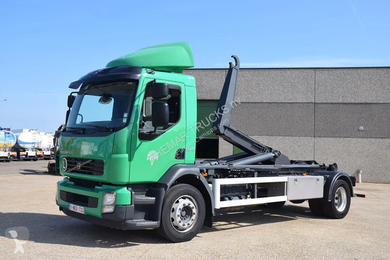 شاحنة Volvo 240 Hooklift 14 T.