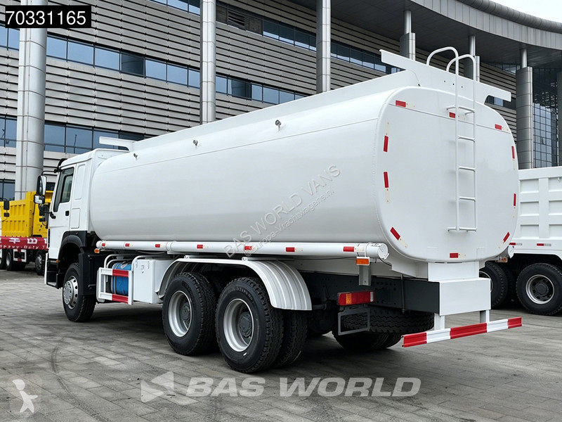 شاحنة  HOWO 371 6X4 Refurbished! 20.000L Fuel...