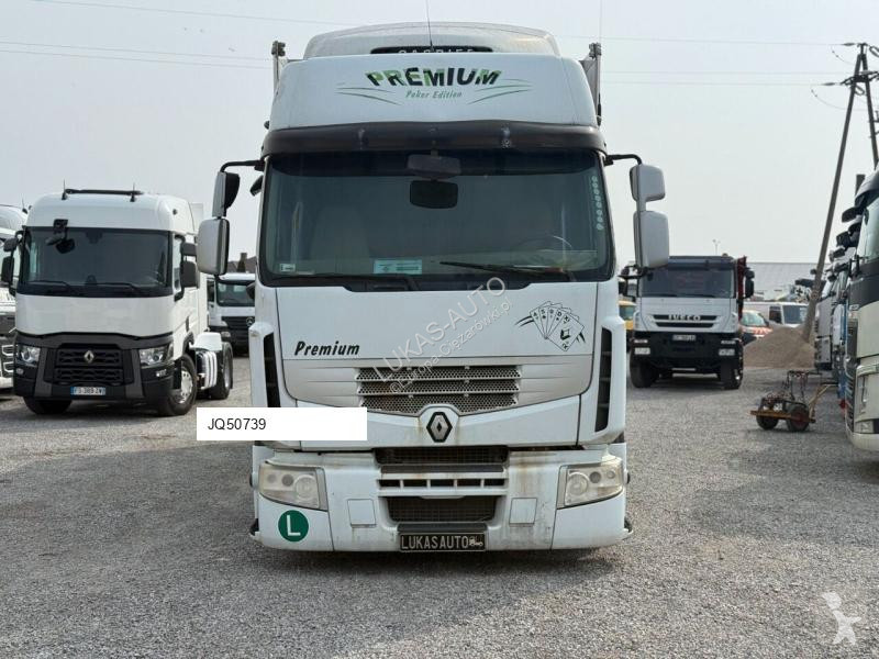 شاحنة Renault PREMIUM
