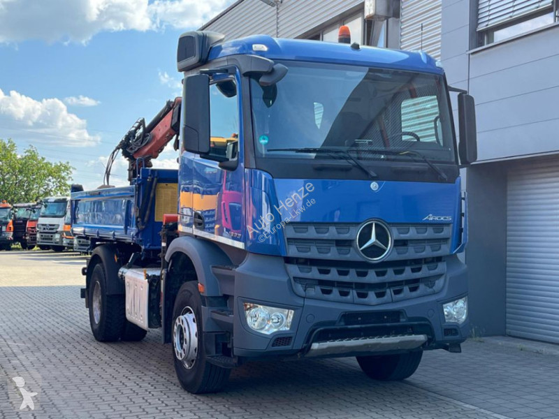 شاحنة Mercedes Arocs 1833 K 4x2 2-Achs Kipper...
