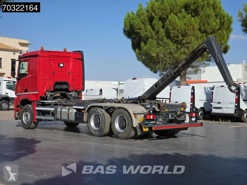 شاحنة Mercedes 2645 6X4 Gancho Meiller 20t...