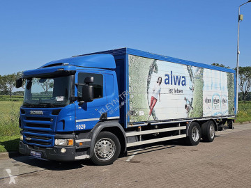شاحنة عربة مقفلة Scania