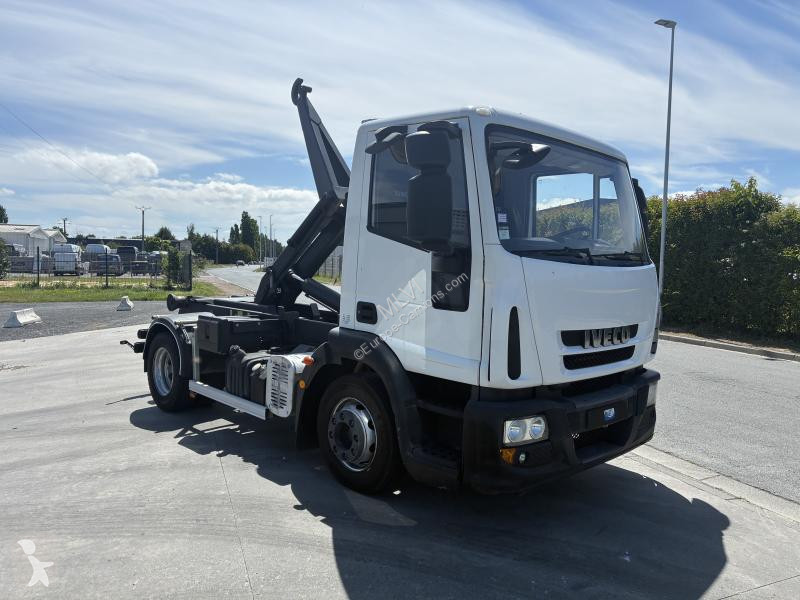شاحنة Iveco 120E18