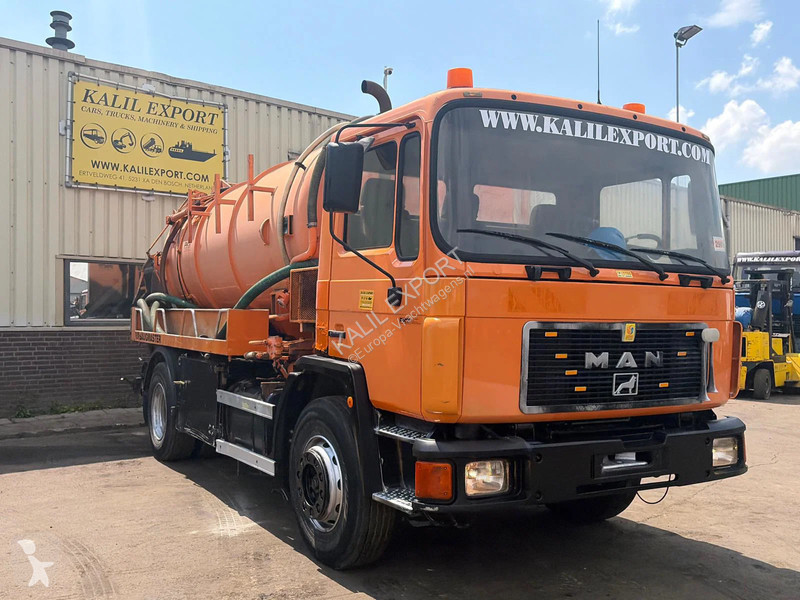 Lastbil MAN 18.240 - Toilet Truck - 9.300 L -...