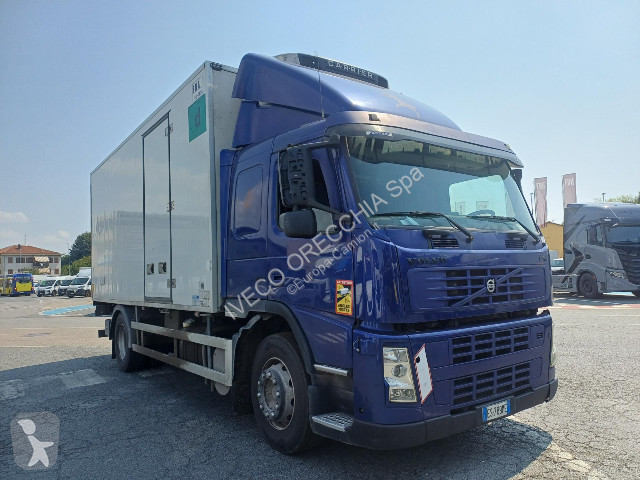 شاحنة Volvo FM9