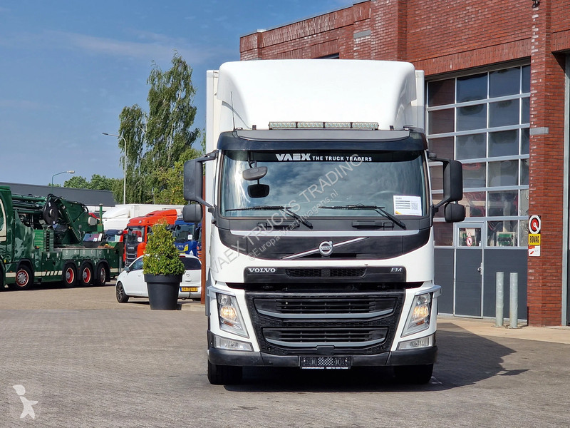 شاحنة Volvo 460 full air - VEB - Zepro lift -...