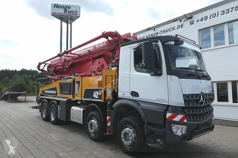 Camion Mercedes Arocs 3540 8x4 Betonpumpe...