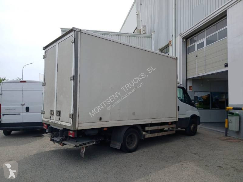 شاحنة Iveco