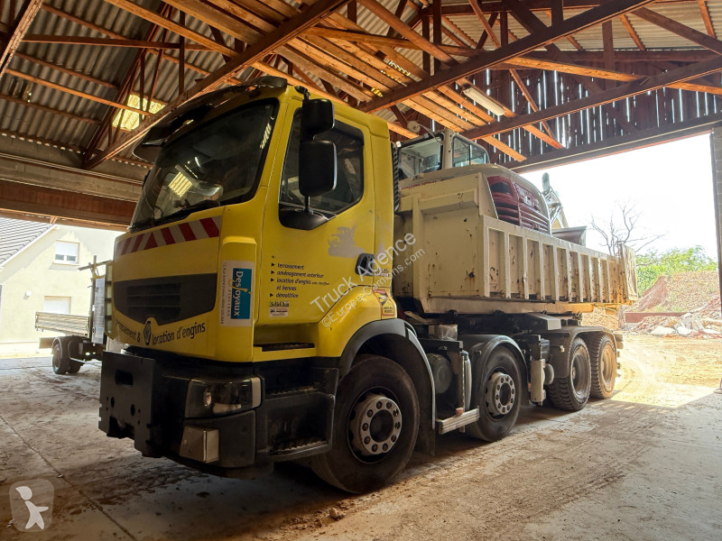 شاحنة Renault  PREMIUM