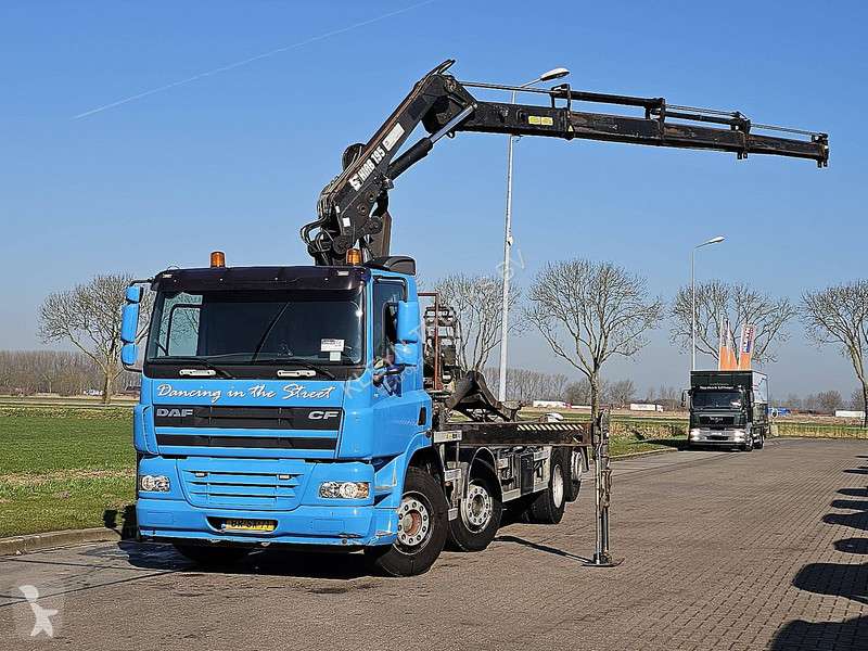 شاحنة DAF 85380 8X2 HIAB 195 E3