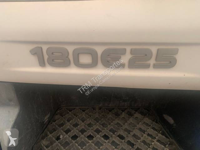 شاحنة Iveco