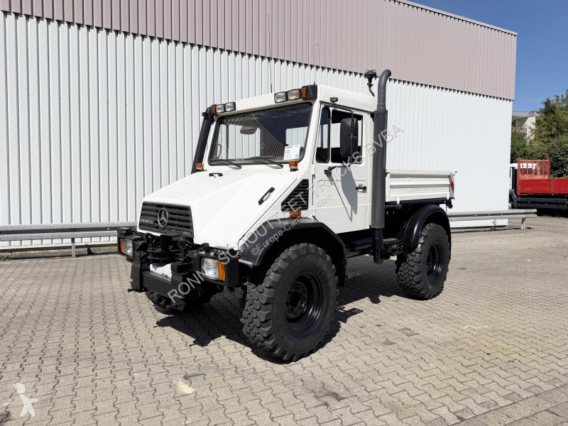 Maskine til vejarbejde Unimog U 130 4x4 U 130...