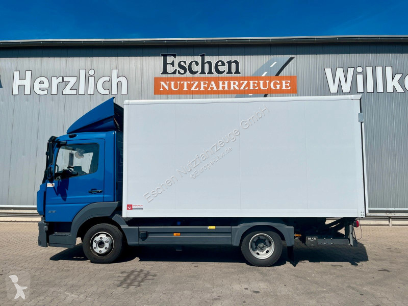 Camion Mercedes 818 4,35mKoffer*LBW+Tür*3x...