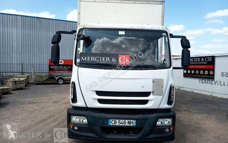 شاحنة Iveco