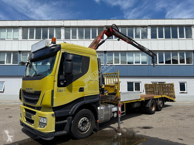 شاحنة Iveco 420 6X2 EURO 6 + FASSI F80A.0.23 +...