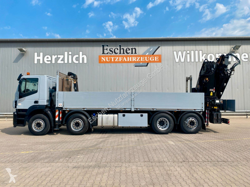 شاحنة Iveco AD320S46 8x2| MKG 26,40m...