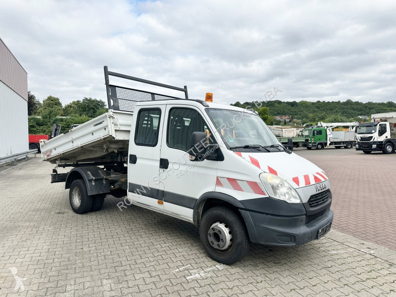 شاحنة Iveco Daily 70C17 4x2 Doka Daily 70C17...