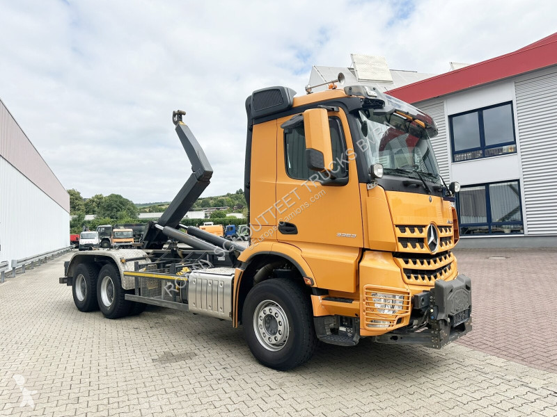 شاحنة Mercedes Arocs 3353 6x4 Arocs 3353 6x4...