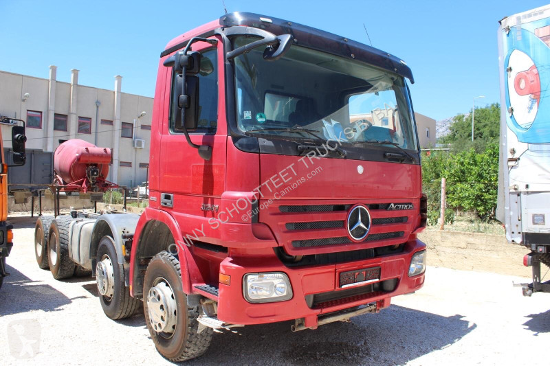 شاحنة Mercedes Actros 3241 B 8x4/4 Actros 3241...