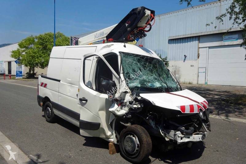 Camion Renault MASTER 2,3 DCI 146 NACELLE
