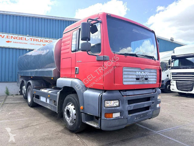 شاحنة MAN 26.310 A 6x2 15.000 WATERTANK (ZF16...