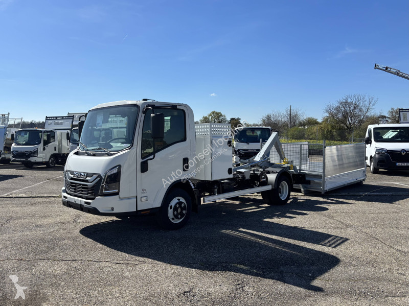 شاحنة Isuzu POLYBENNE+COFFRE M27F GENERATION...