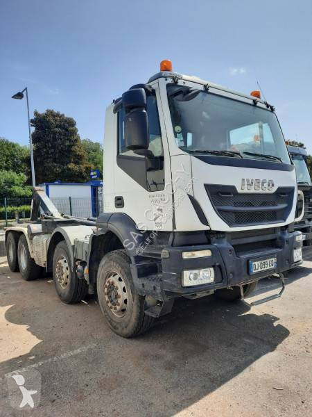 شاحنة Iveco