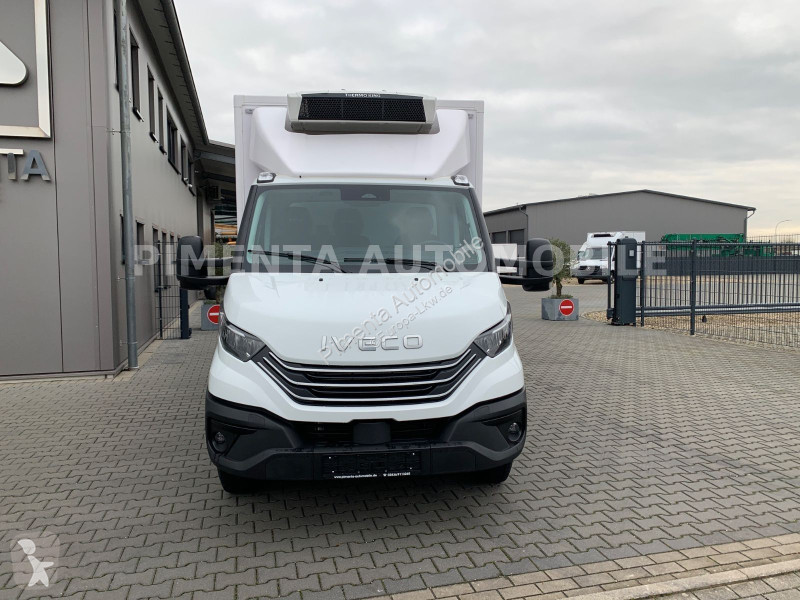 Furgoneta Iveco 70C18P TK-KOFFER LUFT LBW AHK...