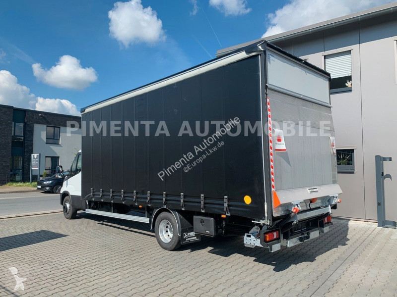 شاحنة Iveco 70C18HP SCHIEBEPLANE LUFTF LBW LED...