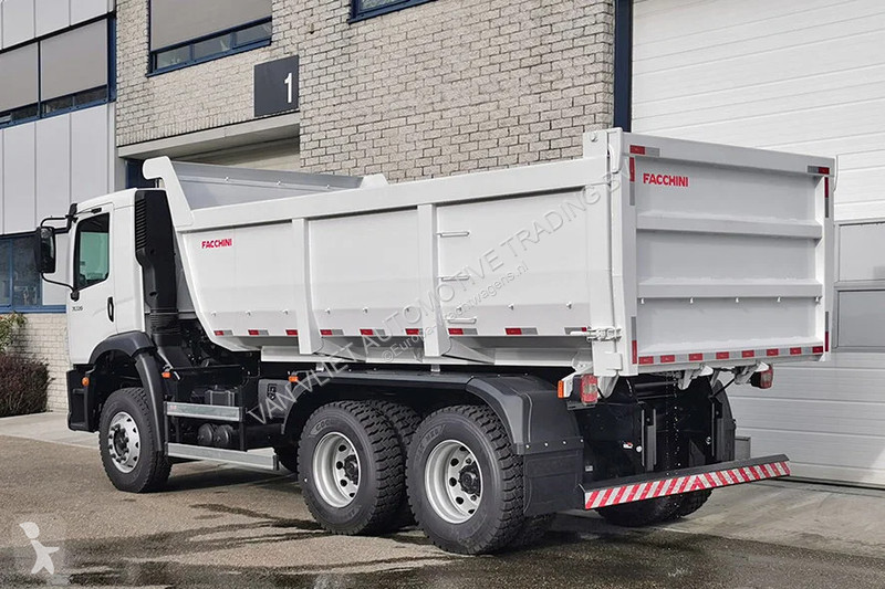 شاحنة Volkswagen Constellation 31.320 DC Tipper...