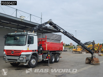 Lastbil Mercedes E Actros 3341 6X4 HIAB 144 B-3 HIDUO Kran Crane 10m3 3-way tipper Steel suspension Euro 5