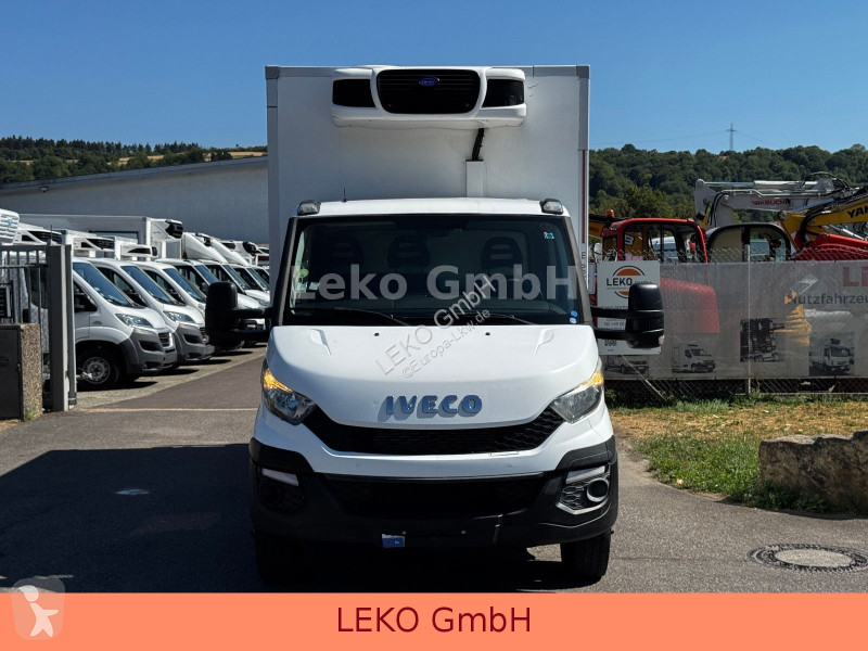 شاحنة Iveco 70C17 Mit Carrier Pulsor 600Mt