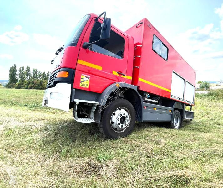 Camion Mercedes  4X4 VASP AMENAGE CARAVANE