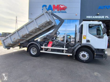 Renault hook arm system truck