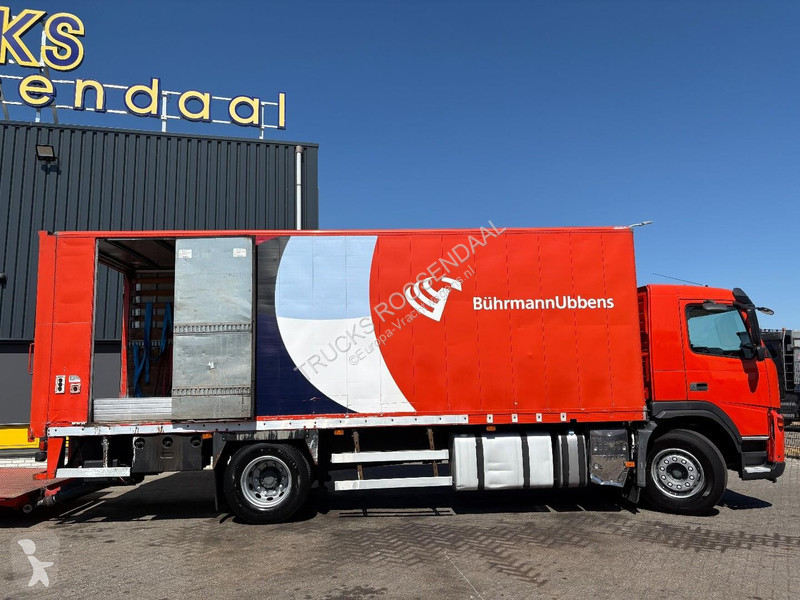 شاحنة Volvo 310 + DHOLLANDIA LOADLIFT 3000 KG +...