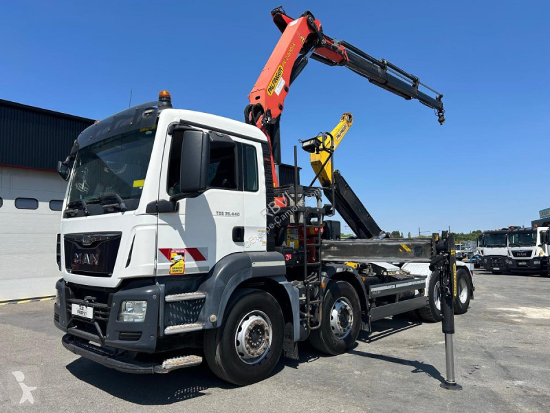 Camion MAN 35.440