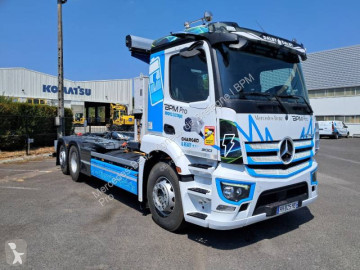 Камион Mercedes E Actros 300