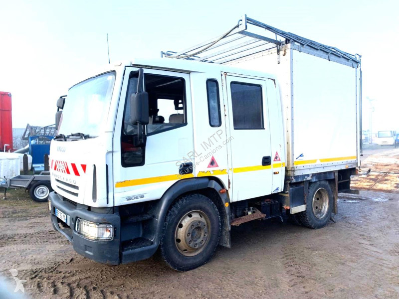 شاحنة Iveco DOUBLE CABINE 120E18