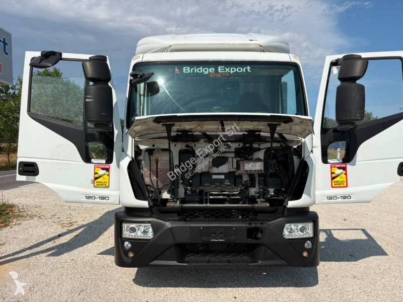 شاحنة Iveco