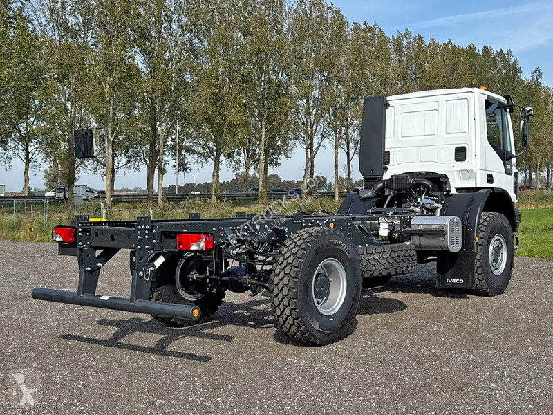 شاحنة Iveco EuroCargo 150 E25WS-4150 Chassis...